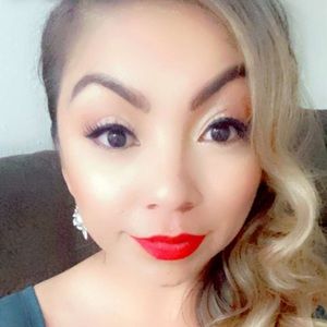 Meet your Posher, Veronica